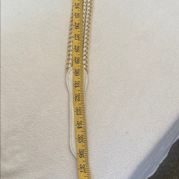 Vintage  White and Gold Chain Belt - Picture 9 of 9
